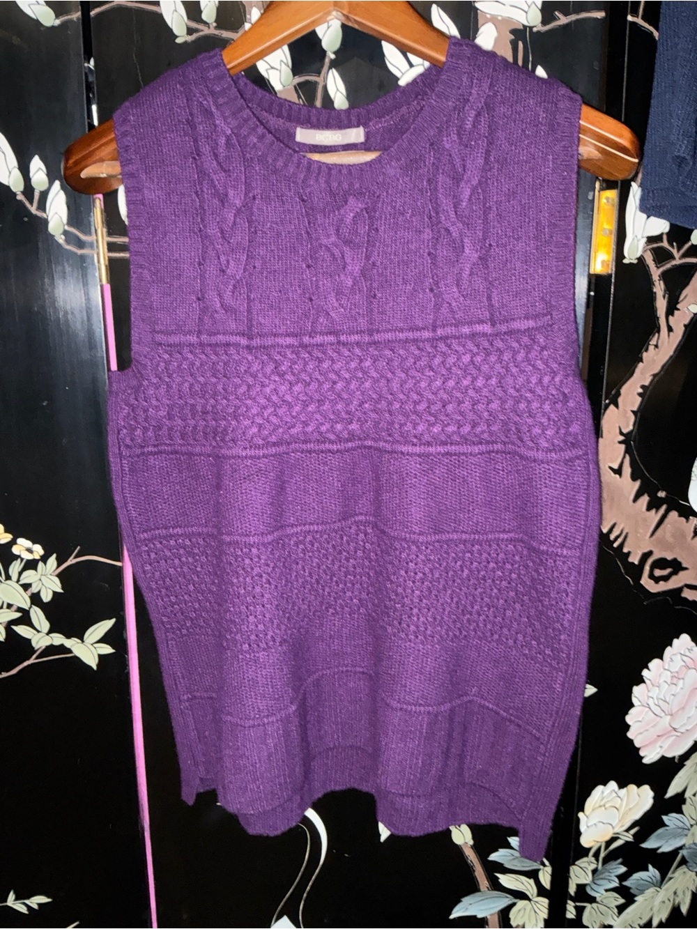 BCBG Wool Cashmere Blend Purple Textured Crewneck Sweater Vest Sz S